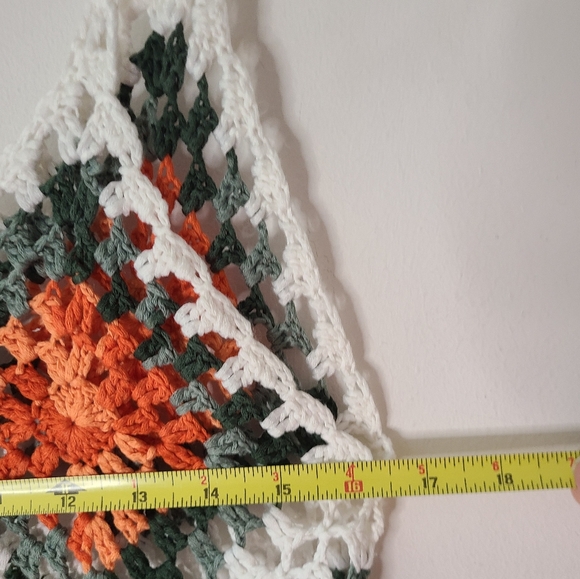 VIVID White Orange & Green Diamond Print Crochet High-Lo Fringe Tank Top Jr L - Picture 6 of 10